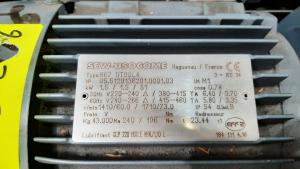 SEW EURODRIVE Moteur triphasé 1.5kW