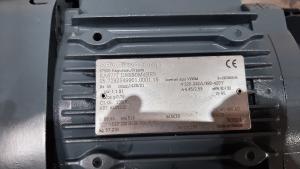 SEW EURODRIVE Three phase electric motor 1.1kW