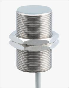 BAUMER Détecteurs de distance inductifs