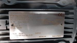 SEW EURODRIVE Three phase electric motor 1.1kW